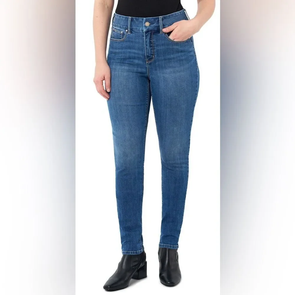 EUC Seven7 Women's Distressed Black Tummyless High Rise Skinny Jeans - Size 6 - Picture 7 of 10